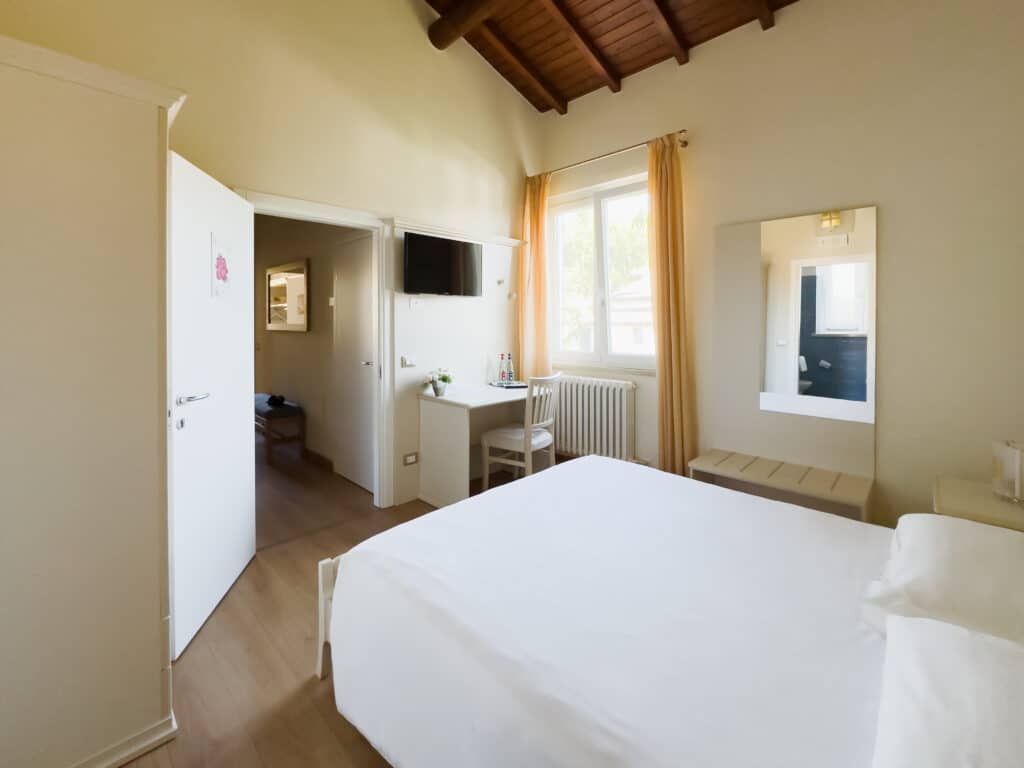Foto di relax tra le colline moreniche – Corte delle Rose