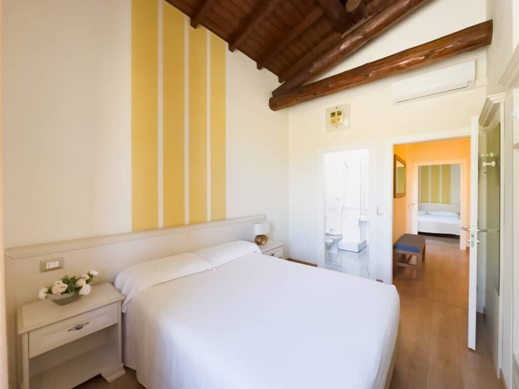 Foto di relax tra le colline moreniche – Corte delle Rose